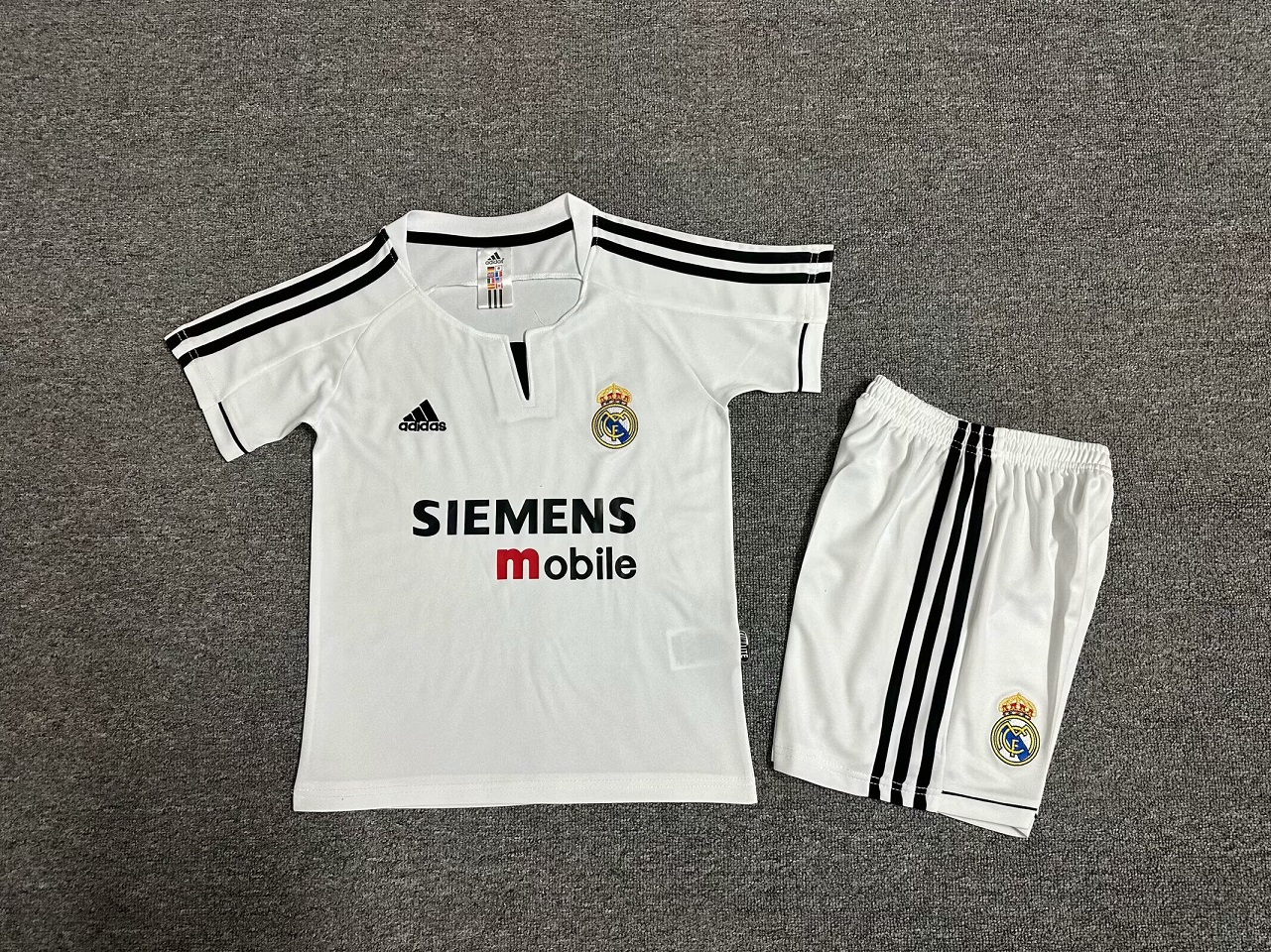 Kids-Real Madrid 03/04 Home Soccer Jersey